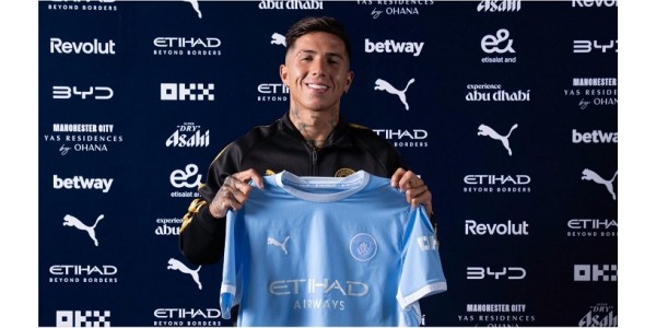 Enzo Fernández hat sich für die Trikotnummer 17 bei Manchester City entschieden Enzo Fernández hat sich für die Trikotnummer 17 bei Manchester City entschieden